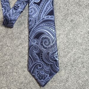 Donald J Trump Navy Paisley Silk Tie Mens Classic Business Necktie